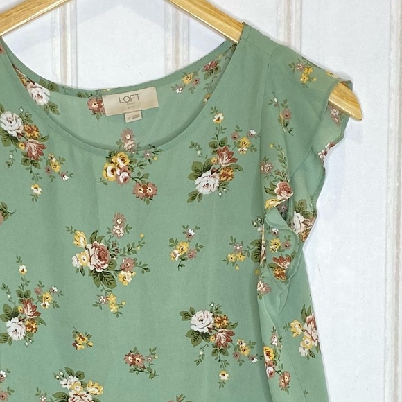 LOFT Green Floral Top 156 - Picture 4 of 5